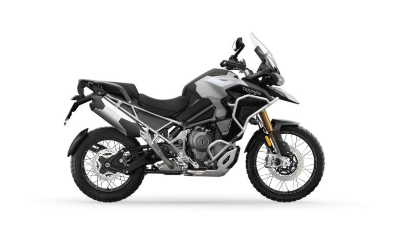 12.2.2.MY22-Tiger-1200-Rally-explorer-Snowdonia-white-RHS-629